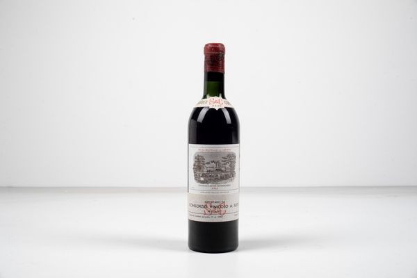 Chateau Lafite Rothschild, Pauillac  - Asta Vini e Distillati da collezione e da investimento - Associazione Nazionale - Case d'Asta italiane