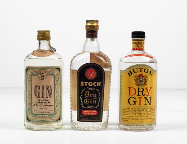 Distilleria Bergia, Gin<BR>Stock, Dry Gin<BR>Buton, Dry Gin  - Asta Vini e Distillati da collezione e da investimento - Associazione Nazionale - Case d'Asta italiane