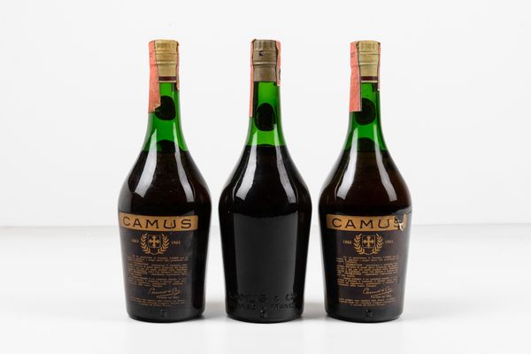 Camus, Cognac La Grande Marque Celebration<BR>Camus, Grande Fine Champagne Cognac La Grande Marque Hors d'Age  - Asta Vini e Distillati da collezione e da investimento - Associazione Nazionale - Case d'Asta italiane