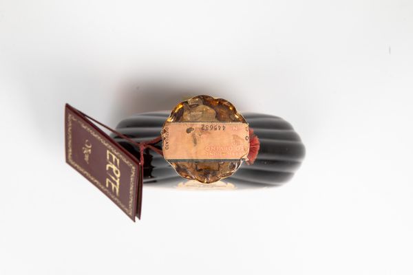 Courvoisier, Cognac Vigne Collection Erte'  - Asta Vini e Distillati da collezione e da investimento - Associazione Nazionale - Case d'Asta italiane