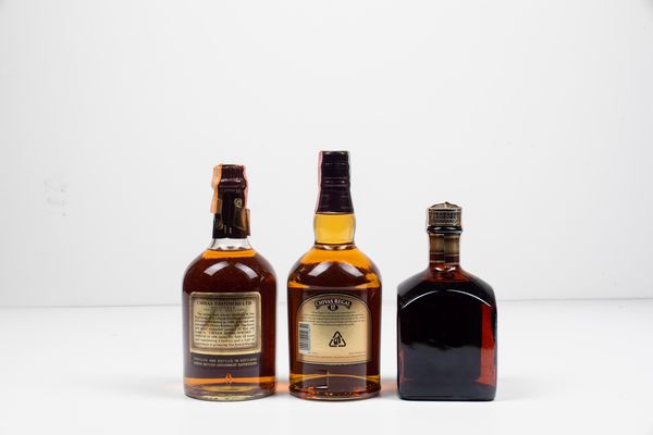 Chivas Brothers, Chivas Regal Blended Scotch Whisky 12 years old<BR>Chivas Brothers, Chivas Regal Premium Scotch Whisky 12 years old<BR>Chivas Brothers, Lochan Ora Liqueur  - Asta Vini e Distillati da collezione e da investimento - Associazione Nazionale - Case d'Asta italiane