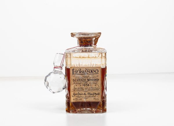 Linkwood, Gordon & Macphail, Single Highland Malt Scotch Whisky Decanter  - Asta Vini e Distillati da collezione e da investimento - Associazione Nazionale - Case d'Asta italiane