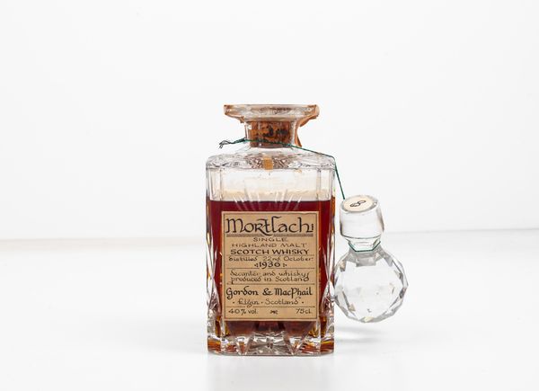 Mortlach, Gordon & Macphail Single Highland Malt Scotch Whisky Decanter  - Asta Vini e Distillati da collezione e da investimento - Associazione Nazionale - Case d'Asta italiane