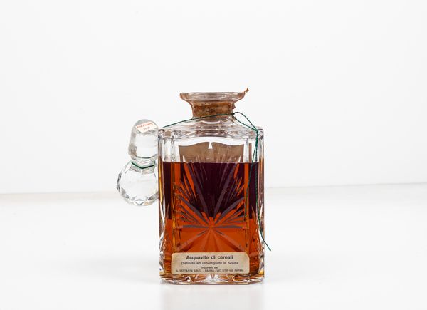 Old Elgin, Gordon & Macphail, Pure Malt Scotch Whisky 45 years old Decanter  - Asta Vini e Distillati da collezione e da investimento - Associazione Nazionale - Case d'Asta italiane