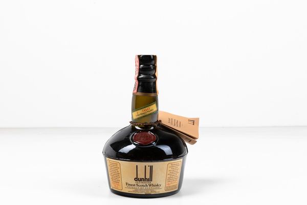 Dunhill, Finest Scotch Whisky  - Asta Vini e Distillati da collezione e da investimento - Associazione Nazionale - Case d'Asta italiane