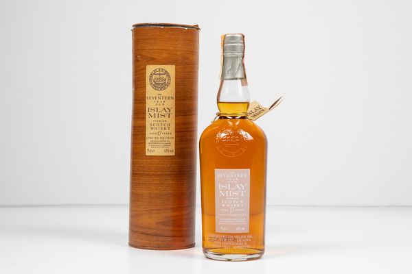 Macduff International, Islay Mist Scotch Whisky 17 years old limited edition  - Asta Vini e Distillati da collezione e da investimento - Associazione Nazionale - Case d'Asta italiane