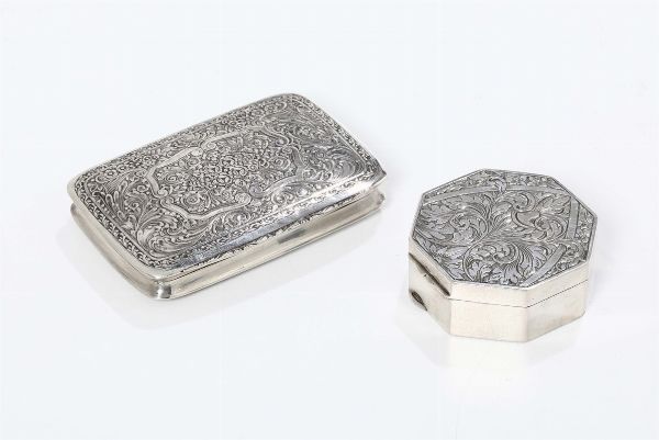 Lotto di due scatoline in argento, Italia XX secolo  - Asta Antiquariato - Associazione Nazionale - Case d'Asta italiane