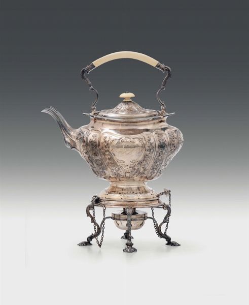 Samovar in argento, Londra 1906  - Asta Antiquariato - Associazione Nazionale - Case d'Asta italiane