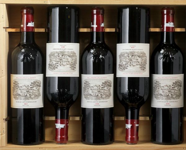 Château Lafite Rothschild 2010  - Asta L'Essenziale - Vini Italiani e Francesi da Cantine Selezionate - Associazione Nazionale - Case d'Asta italiane