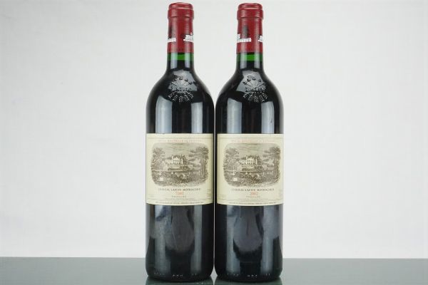 Château Lafite Rothschild 2002  - Asta L'Essenziale - Vini Italiani e Francesi da Cantine Selezionate - Associazione Nazionale - Case d'Asta italiane