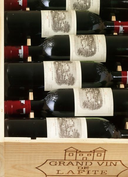 Chteau Lafite Rothschild 2000  - Asta L'Essenziale - Vini Italiani e Francesi da Cantine Selezionate - Associazione Nazionale - Case d'Asta italiane