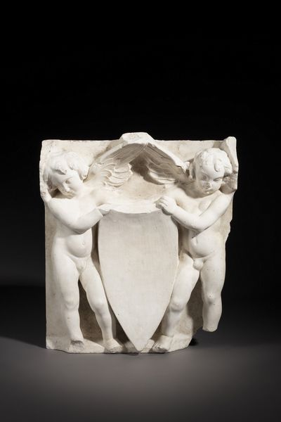 SCULTORE DELL'ITALIA SETTENTRIONALE DEL XVI-XVII SECOLO : Coppia di putti che sorreggono un blasone  - Asta Asta 360 | ARTE ANTICA E DEL XIX SECOLO - Dipinti antichi e antiquariato Tradizionale - Associazione Nazionale - Case d'Asta italiane