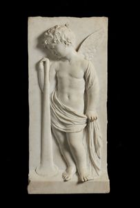 SCULTORE ITALIANO DEL XIX SECOLO : Coppia di bassorilievi in marmo raffiguranti due putti reggi fiaccola  - Asta Asta 360 | ARTE ANTICA E DEL XIX SECOLO - Dipinti antichi e antiquariato Tradizionale - Associazione Nazionale - Case d'Asta italiane