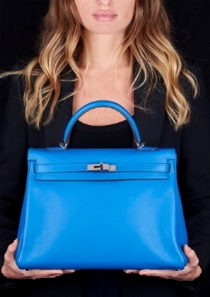 Vitage: borse accessori di Herm�s. Louis Vuitton e altre grandi maison